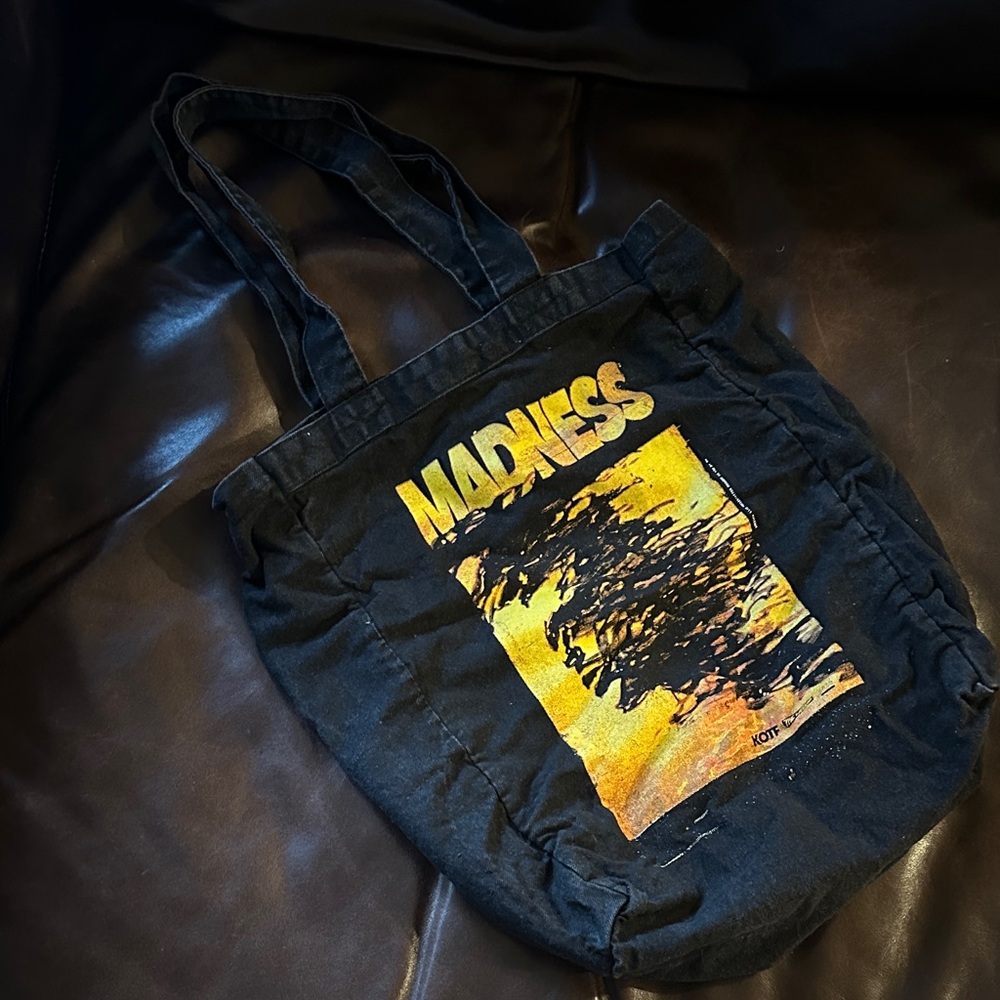 Retro 1980s Madness Tote Bag - Black and Yellow